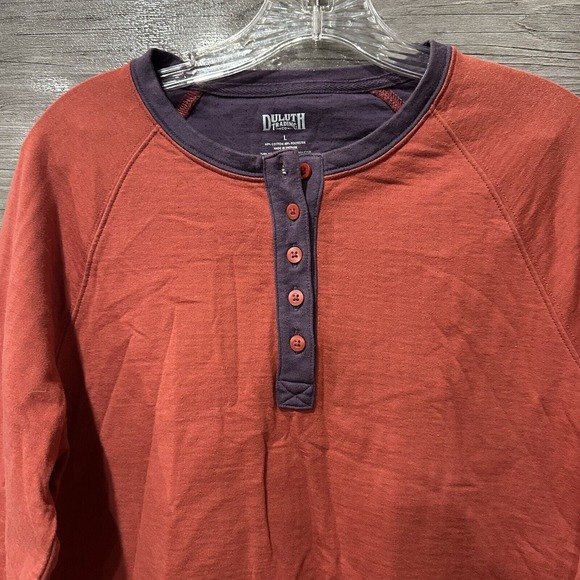 Duluth Trading Mens Large Thick Cotton Henley Pullover Red Purple Long Sleeve - Picture 2 of 7